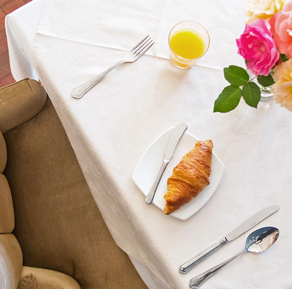 continental breakfast